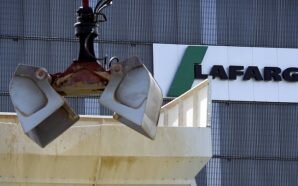 القضاء الفرنسي يتهم مجموعة لافارج بالتواطؤ في جرائم ضد الإنسانية…