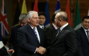 جاويش أوغلو يبحث مع تيلرسون تنسيق جهود البلدين في سوريا