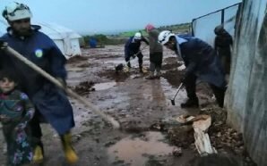 الفيضانات والسيول تزيد معاناة النازحين في حلب وإدلب