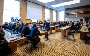 بيدرسون متشائم حيال إتمام مهام اللجنة الدستورية